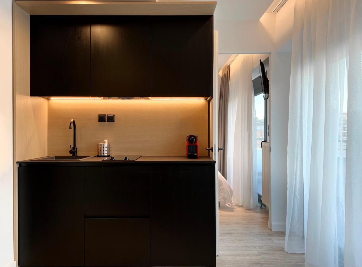ICON Urban Living Aparthotel Tesalonika Bagian luar foto