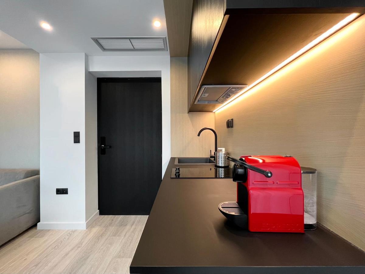 ICON Urban Living Aparthotel Tesalonika Bagian luar foto