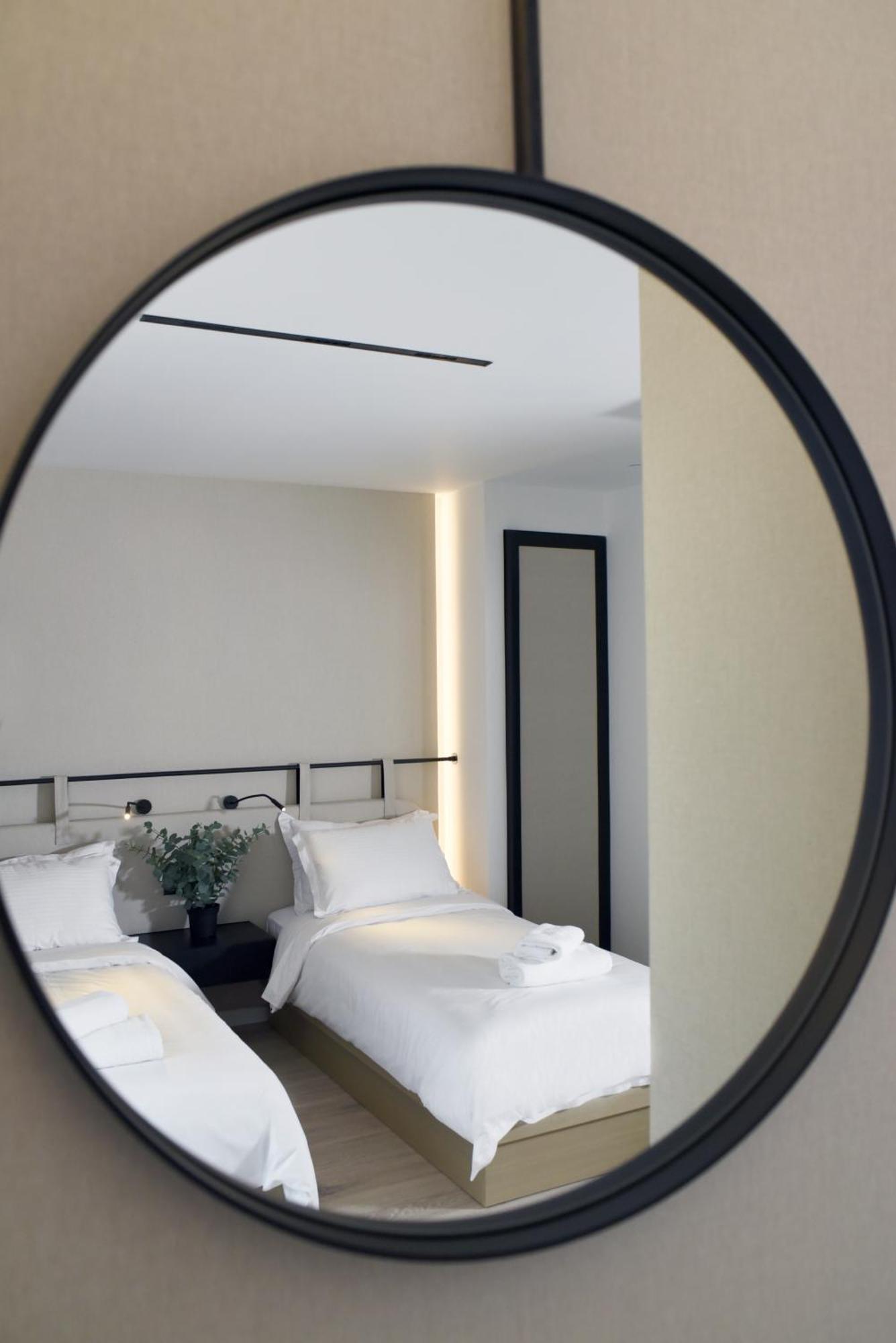 ICON Urban Living Aparthotel Tesalonika Bagian luar foto