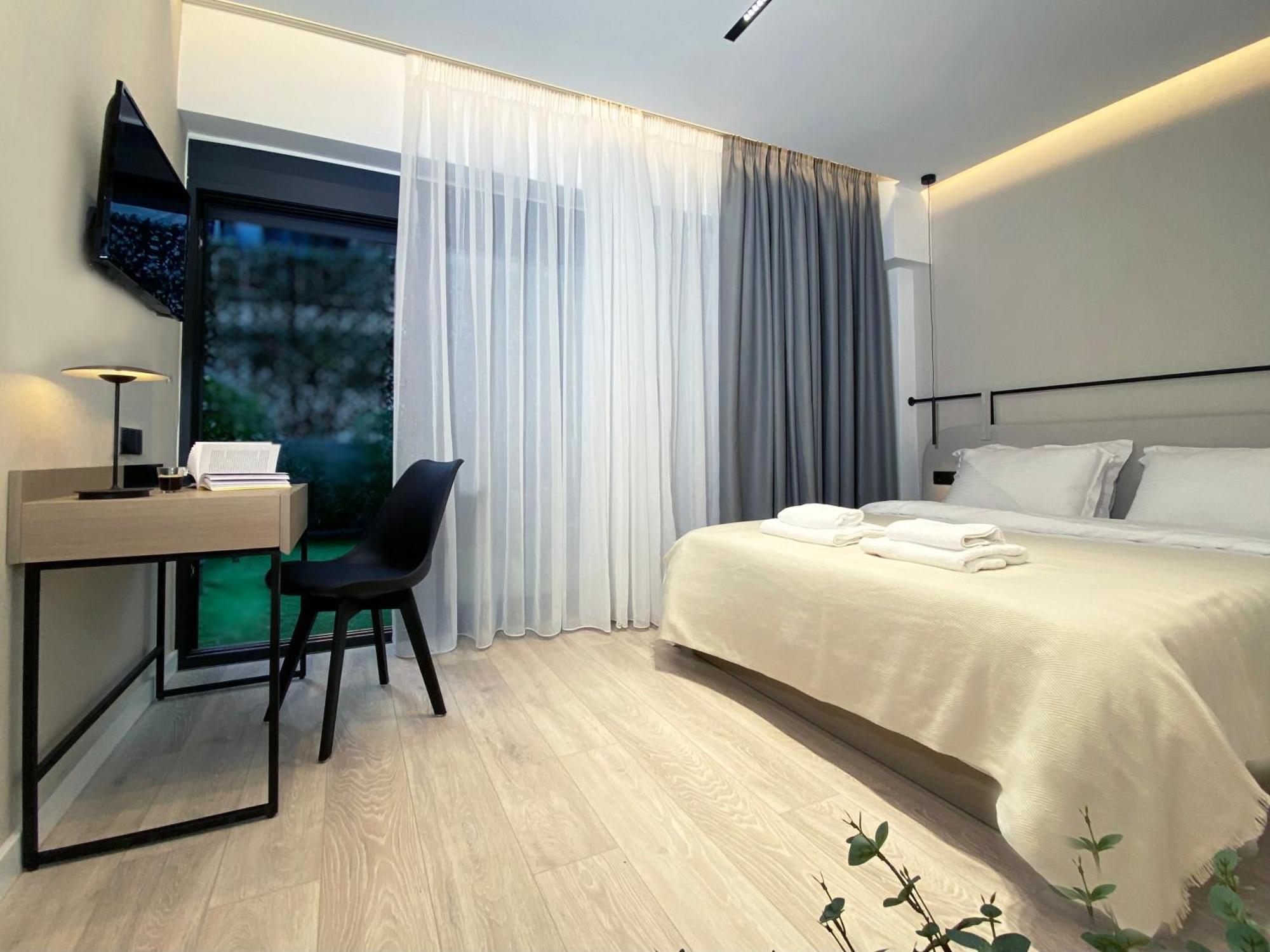 ICON Urban Living Aparthotel Tesalonika Bagian luar foto